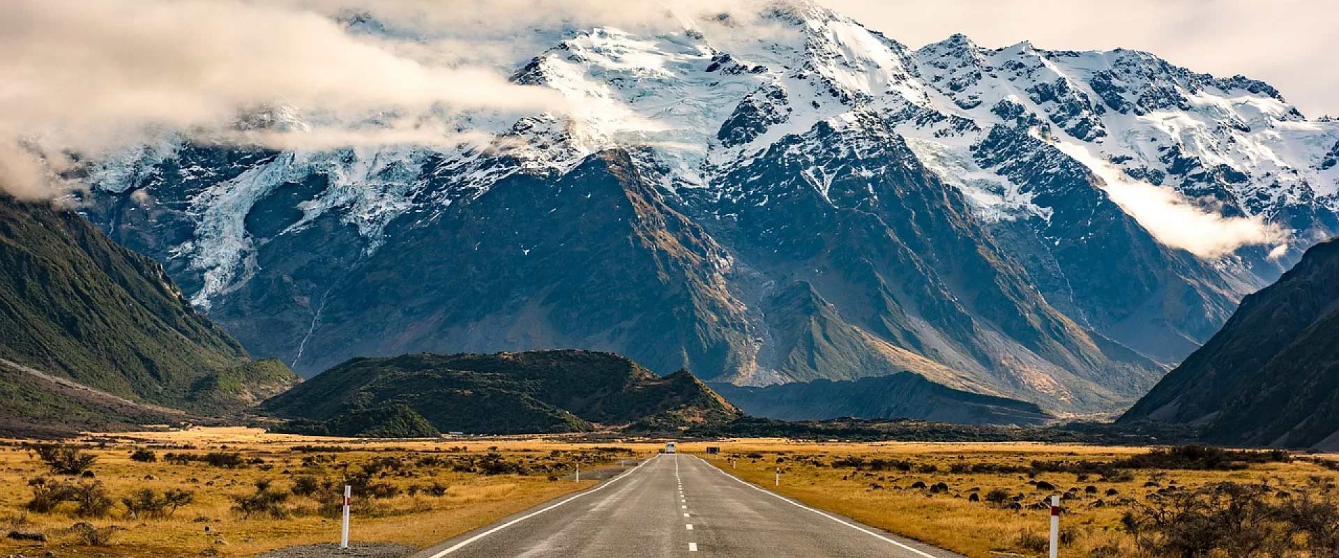 Dunedin Airport Campervan Rental Hire Service New Zealand